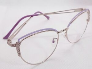 montura mujer detalles brillantes